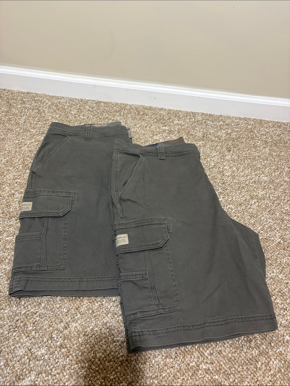 2 Pairs Cargo Shorts in Dark Brown